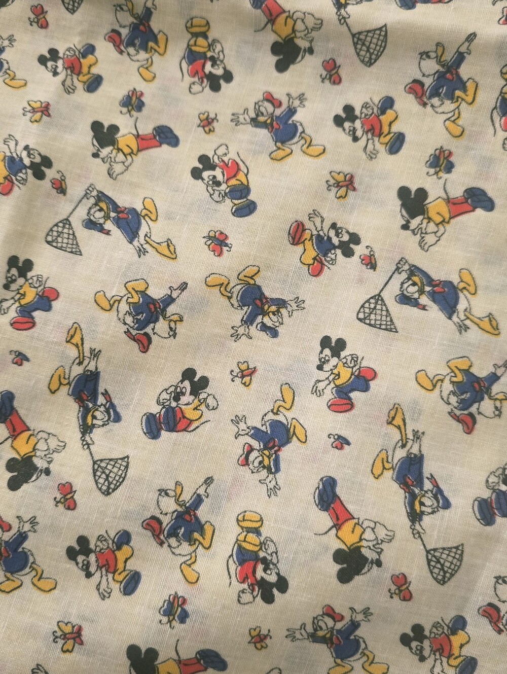 Vintage Walt Disney Mickey Donald Goofy Fabric 4 Yards 45" Wide - Picture 2 of 4